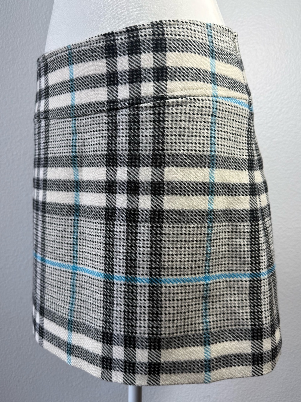 Vintage Burberry London Wool Plaid Mini Skirt Blue Nova Check Made In Italy Y2K